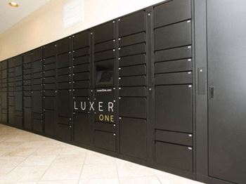 24-hour package pick up service at Eleven by Windsor, Austin, TX, 78702